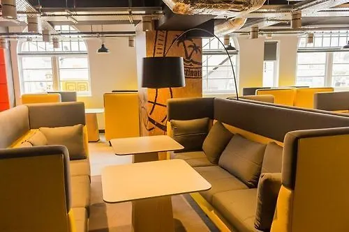 Km Hotel Edinburgh 3*,